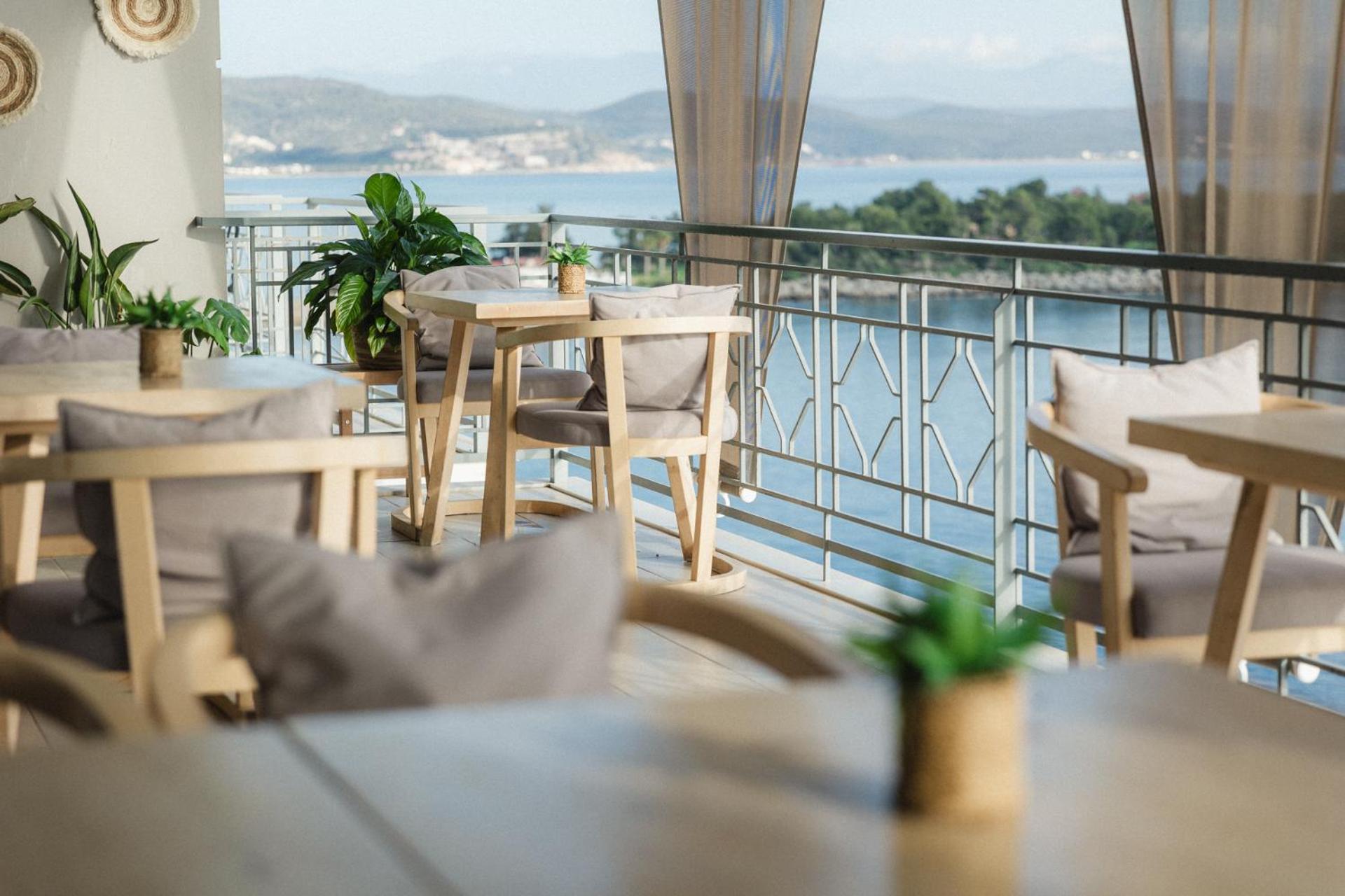 Infinity Hotel Gytheio Dış mekan fotoğraf